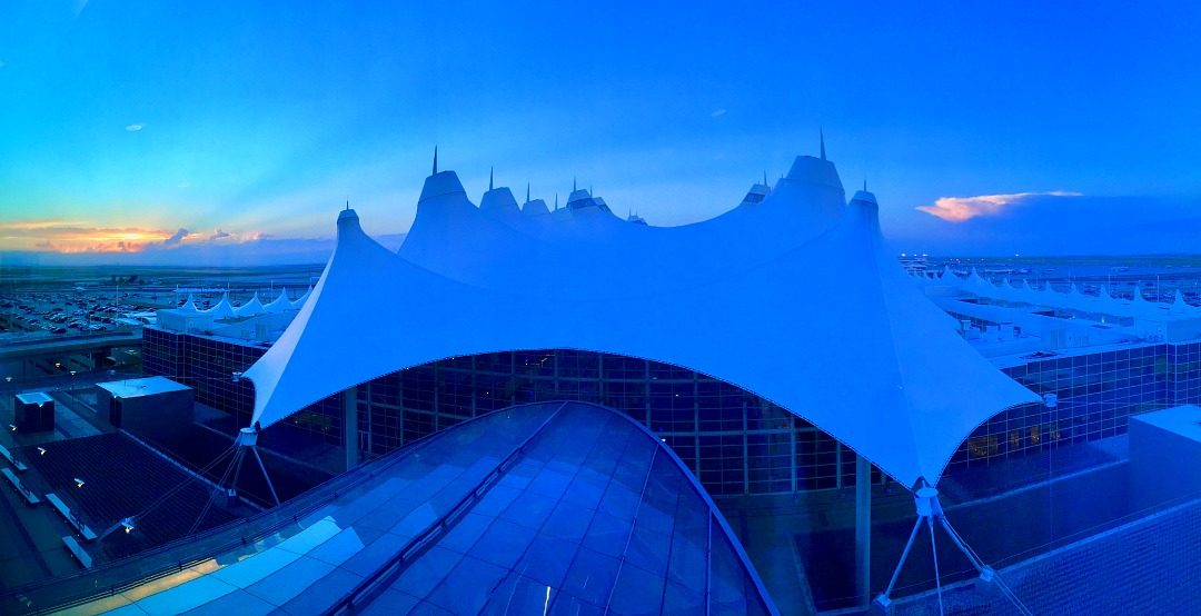 Westin Denver International Airport Hotel is gorgeous, modern and a must for aviation and architecture aficionados. One of my favorite airport hotels.. Denver luxury hotel review, where to stay in Denver Colorado, Best hotels in Denver. @westin